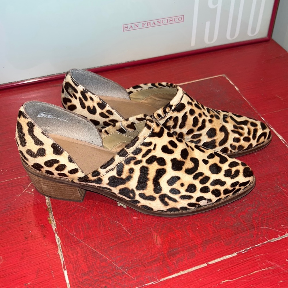 Cheetah print mini booties